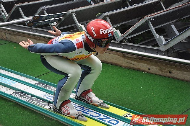141 Jarkko Maeaettae